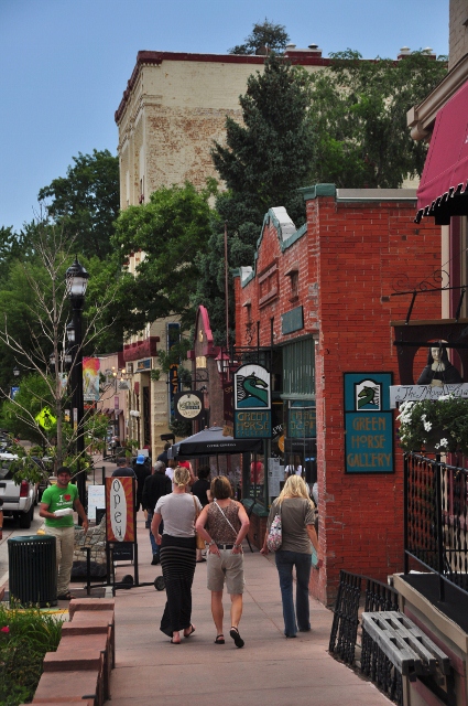 shopping district